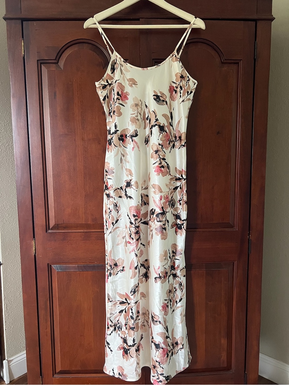 Bog Collective Floral Spaghetti Strap Dress - White/Pink